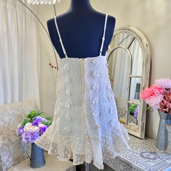 🍒NWT🍒 BOHO BABYDOLL MINI DRESS - Picture 8 of 9